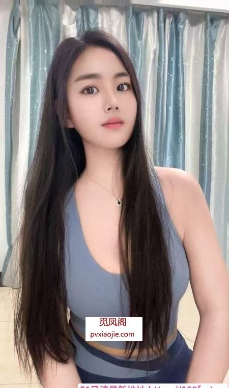 瑜伽系诗曼