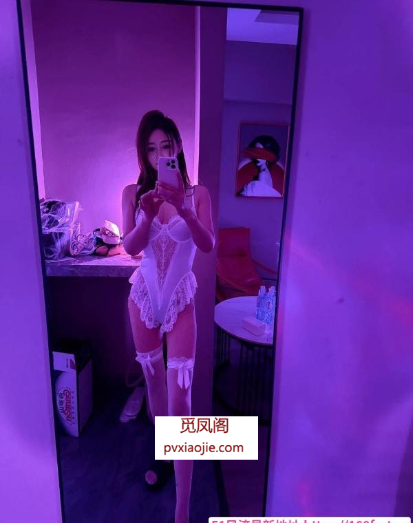 南门榨汁姬猫老师