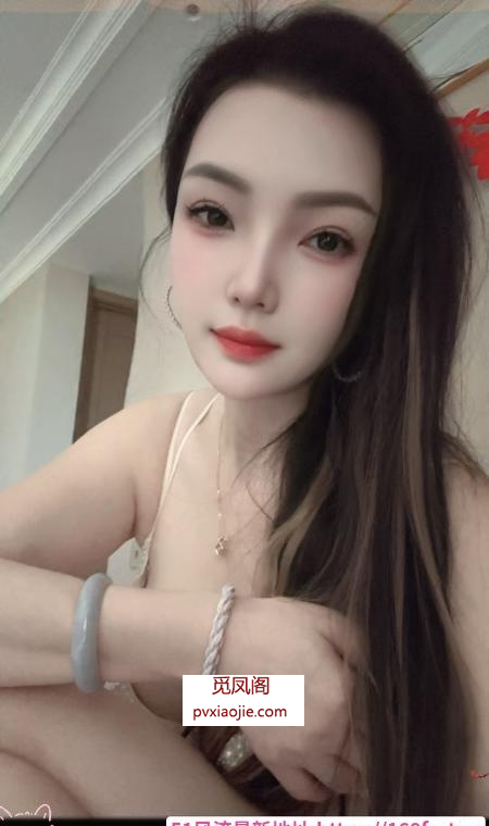 大胸小雪体验