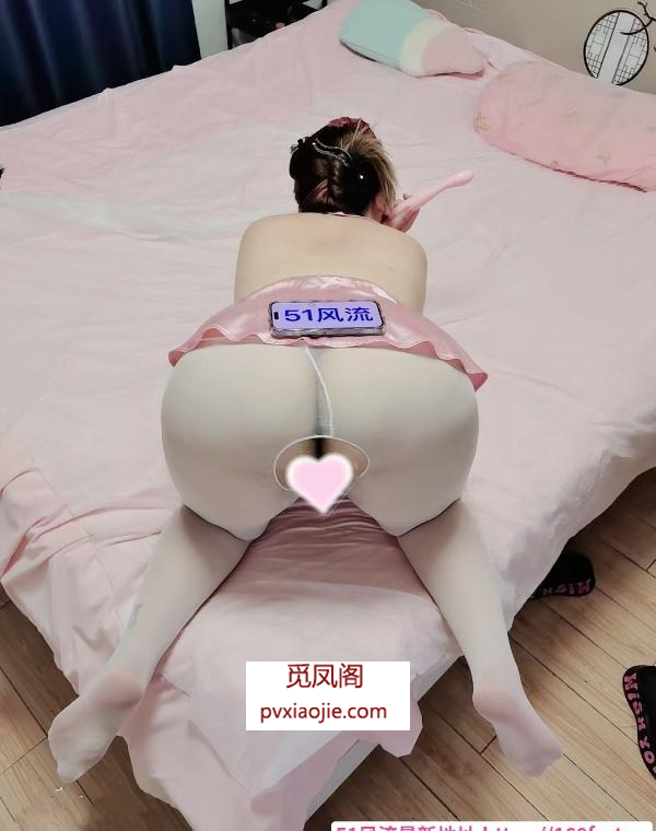 宝山坦克大胸妹