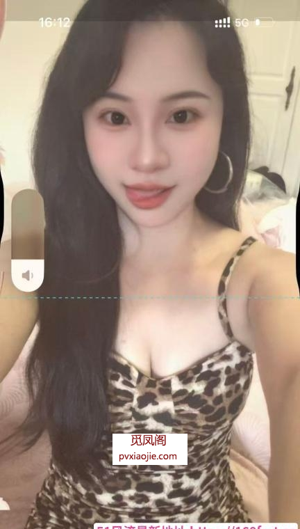服务系大奶熟女