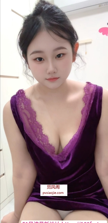 上城肥臀大蟒蛇BBW