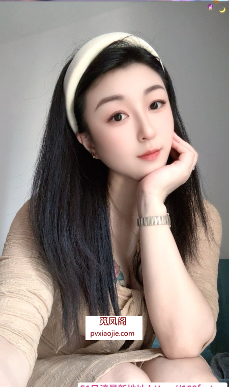 大胸舌吻瑶瑶