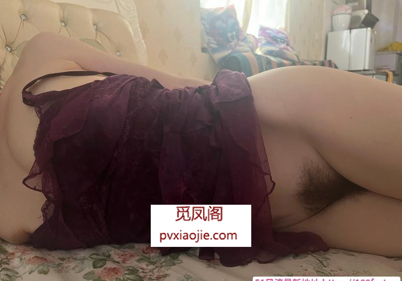 大胸性感骚妹妹