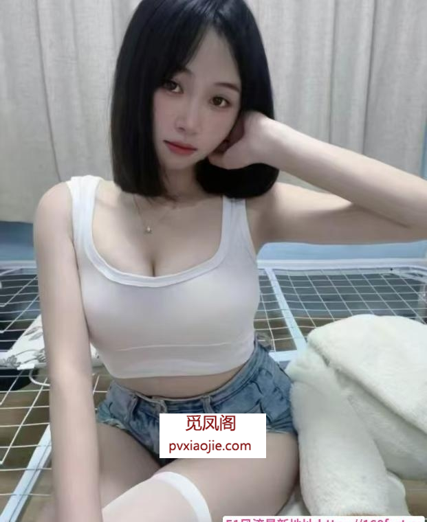 性感美乳紧致小骚货