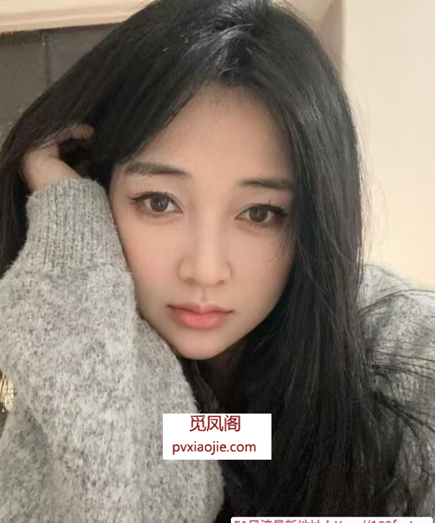 丰满翘臀老师口活好