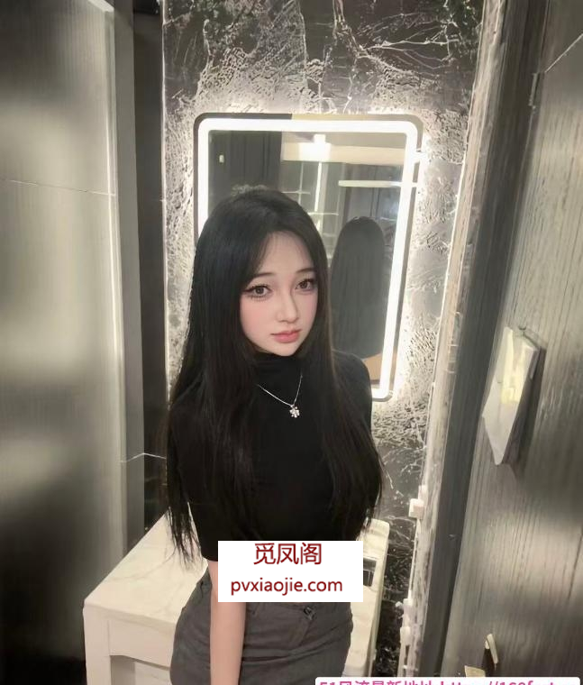丰满翘臀老师口活好