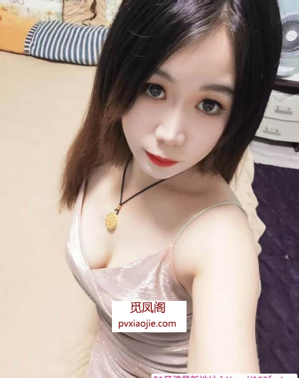 光谷青年城梅梅