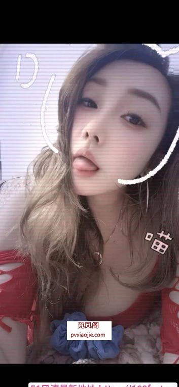 江岸肥臀骚货妞妞