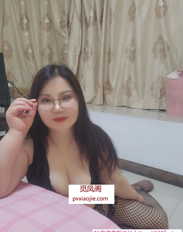 白云服务控少妇