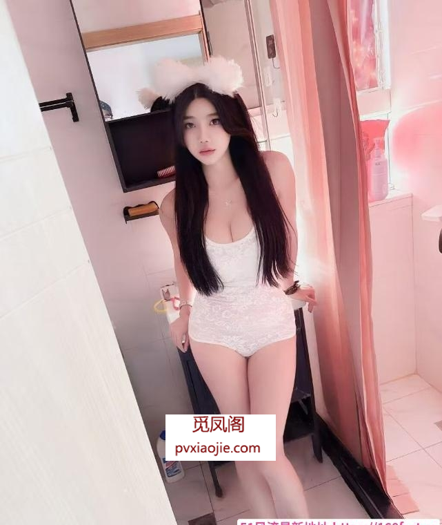 武候零零后巨乳老师