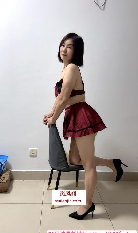 风情长腿美妇