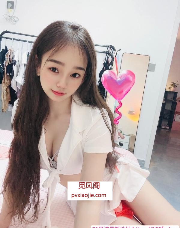 情趣嫩穴白臀小鱼