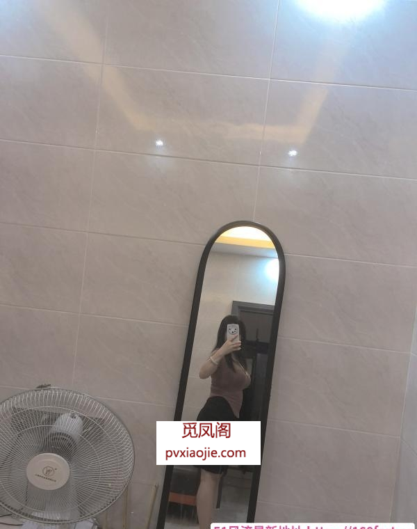 美臀骚货少妇