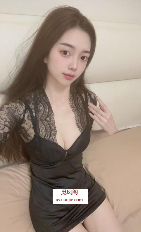性感翘臀小甜甜
