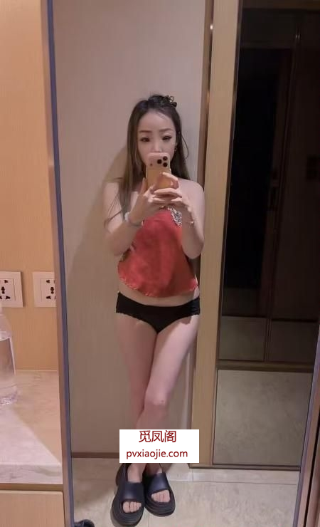 肤白小少妇珍珍