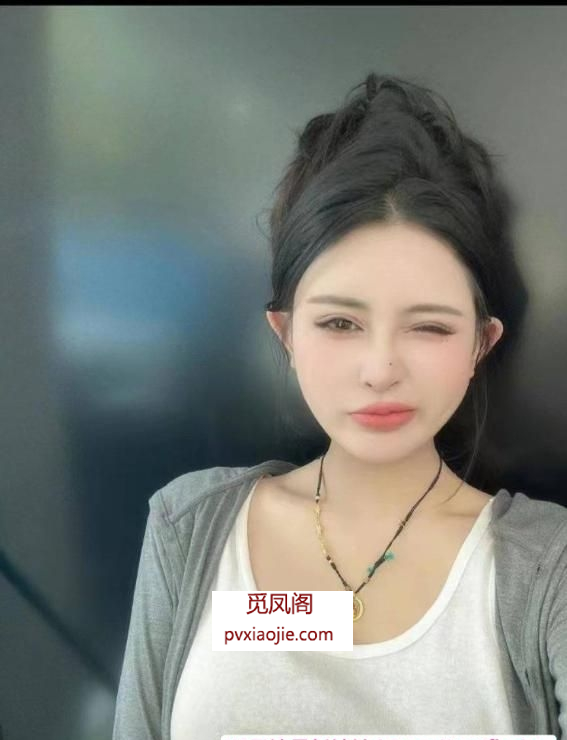 气质高挑服务系小姐姐