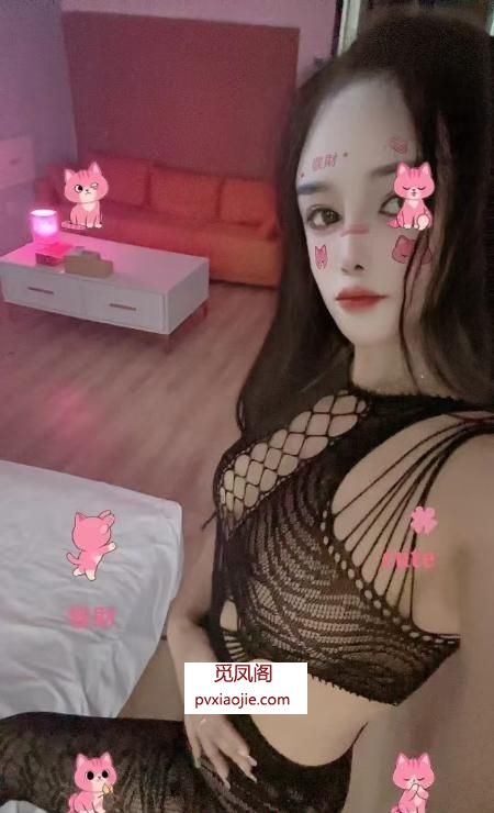 贴身艳舞调情笨女人