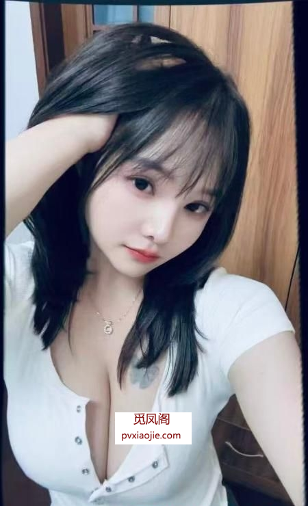 巨乳波霸小骚妹