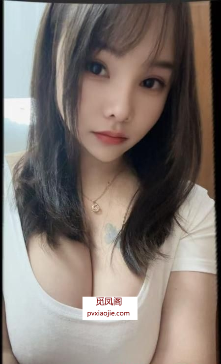 巨乳波霸小骚妹