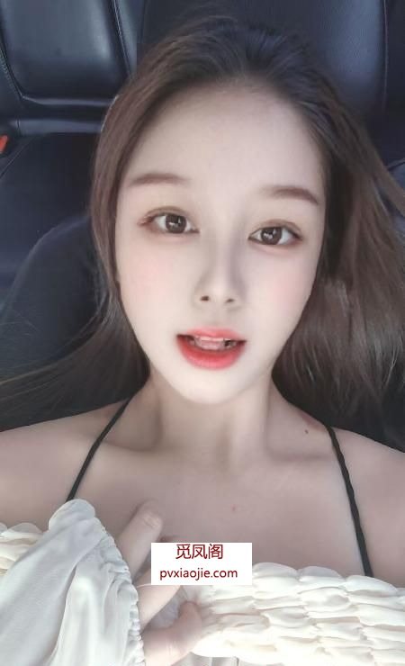 肥臀性感妹子