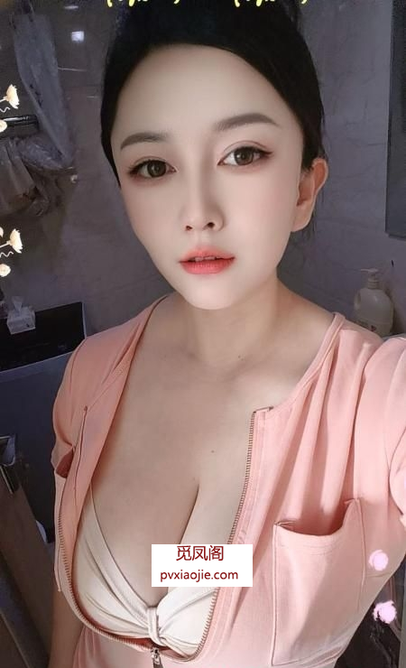大奶乳交女王