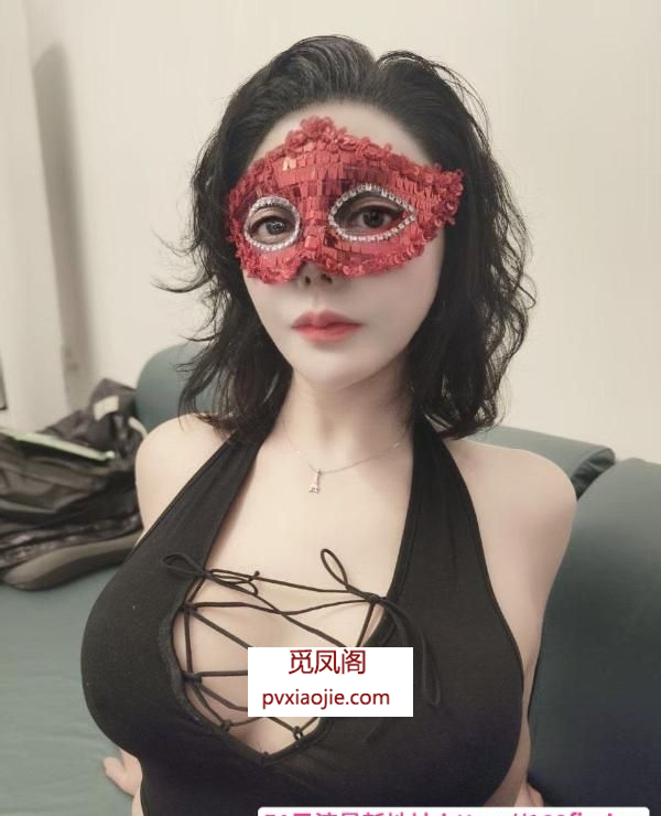 丰满性感大嫂琳达