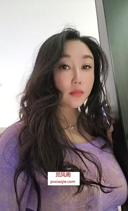 潮喷毒龙丰满骚货