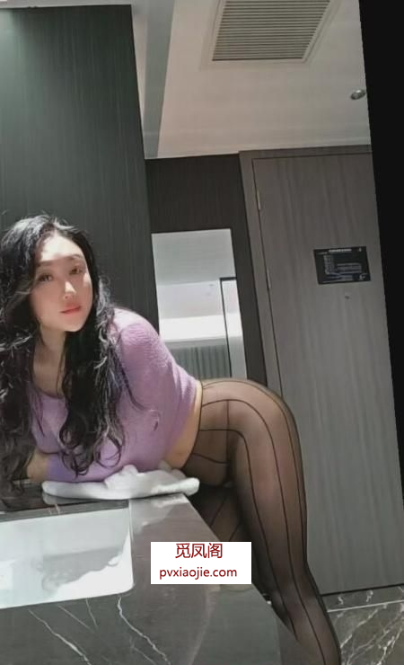潮喷毒龙丰满骚货