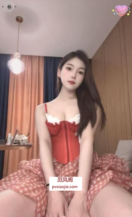 三点粉美女七七